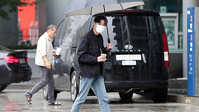 [E포토] 데이식스 영케이, '솔로 아티스트로'