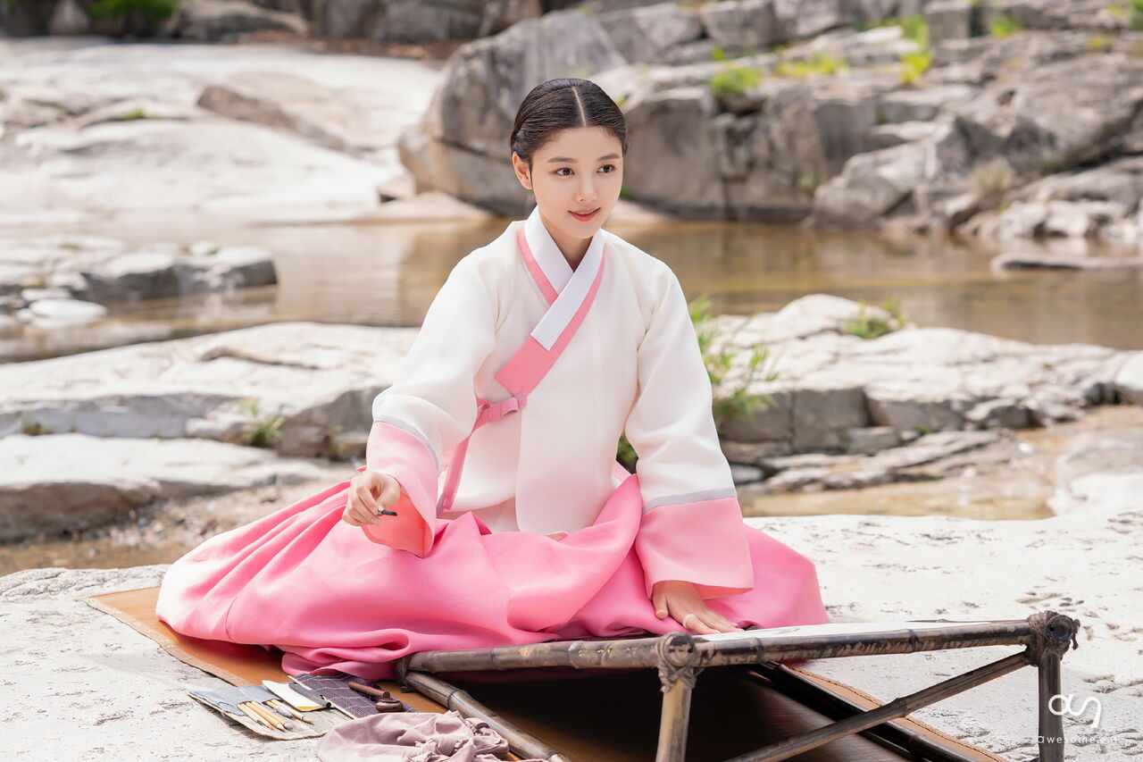 alt=전통의상-영어로,한복-영어로,한복-소개,저고리-영어로,갓-영어로,한복-특징