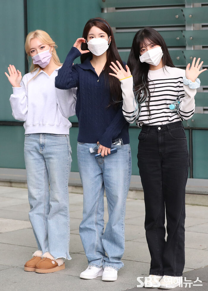 [Throwback] LABOUM Tease a New Album ― ‘Please Look Forward to It’