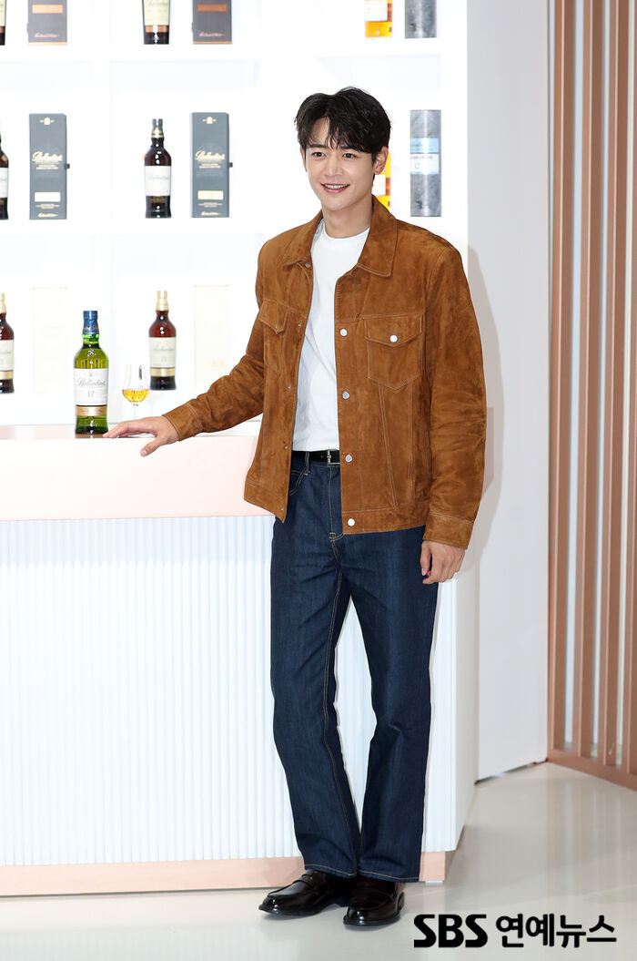 [Throwback] MINHO’s Shining Flower-Boy Visuals