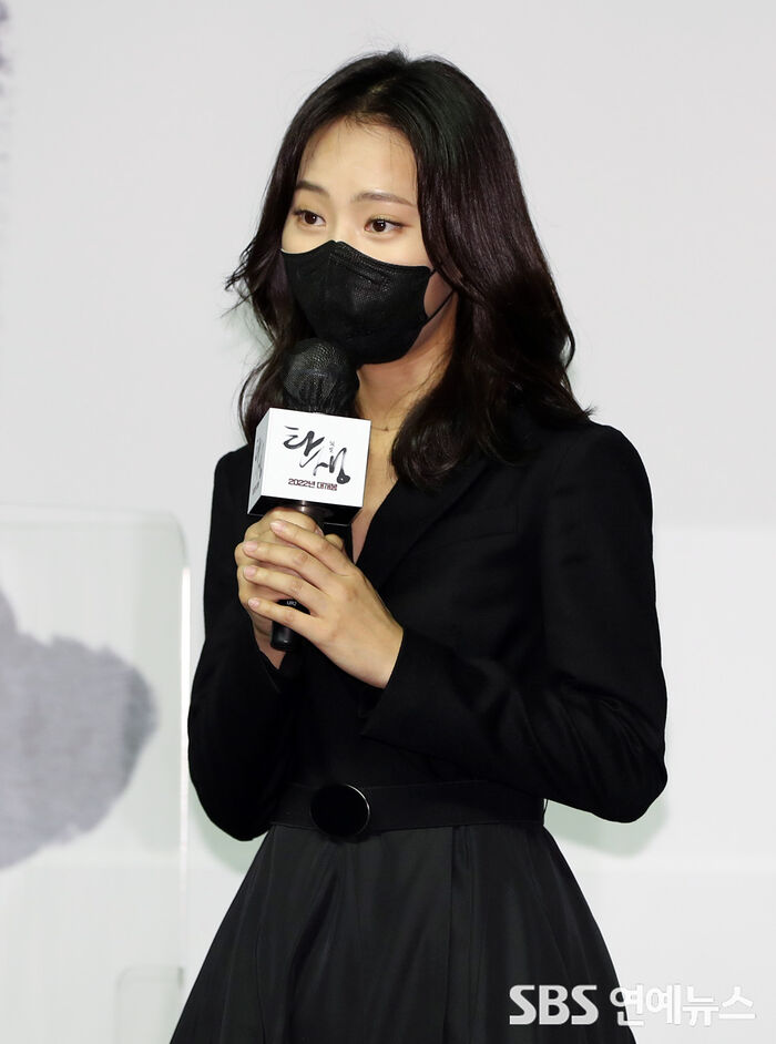[Throwback] Song Ji Yeon Makes Her First Hello With 'A Birth'