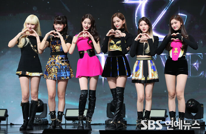 [Throwback] IVE’s Hot Debut