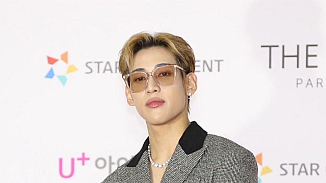 [Throwback] BAMBAM Brings That ‘Snake Swagger’