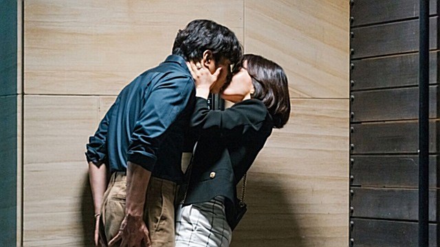 '지헤중' 최희서X김주헌, 기습 뽀뽀…제작진 "관계 확 달라져"
