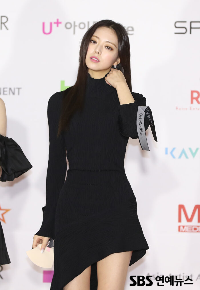 [Throwback] ITZY’s YUNA Stuns With Her Visuals