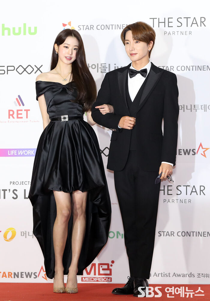 [Throwback] JANG WONYOUNG and LEETEUK, AAA MCs