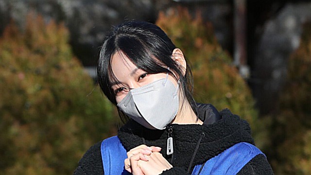 [E포토] 김소연, '봉사활동 함께해요'