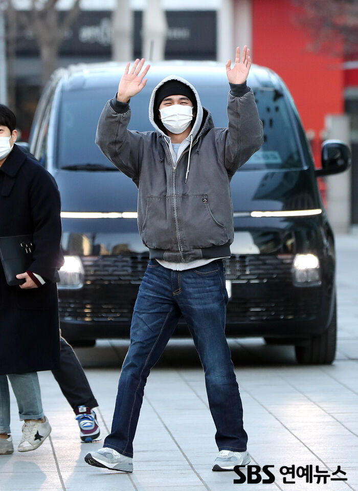 [Throwback] Yoo Seungho Goes From Nation’s Little Brother to Nation’s Boyfriend