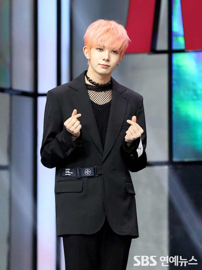 [Throwback] HEESEUNG of ENHYPEN Shows Off Cute Orange Hair