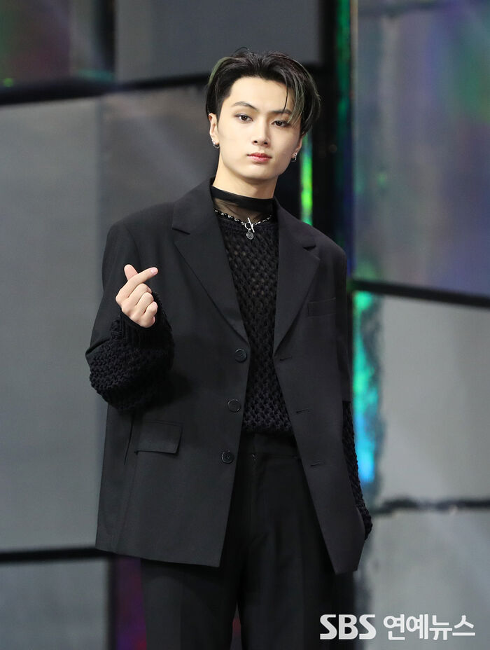 [Throwback] ENHYPEN’s JAY, Even His Hearts Are Chic