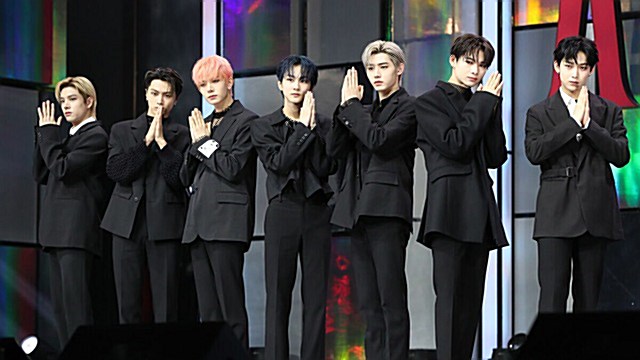 [Throwback] ENHYPEN Returns in Just 3 Months With ‘DIMENSION : ANSWER’