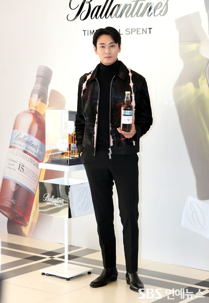 [Throwback] Ju Jihoon, The Man With the Whisky