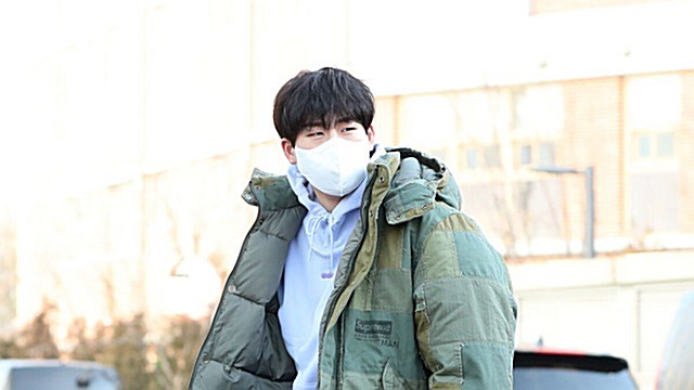 [E포토] 몬스타엑스 주헌, '느낌있는 발걸음'