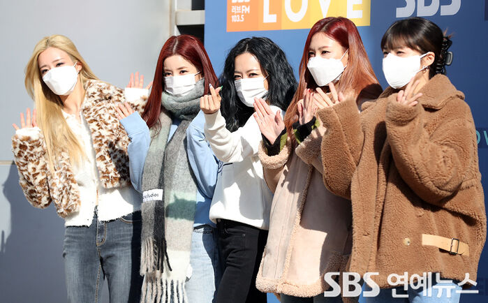 [Throwback] Apink Return as a Five-Member Act