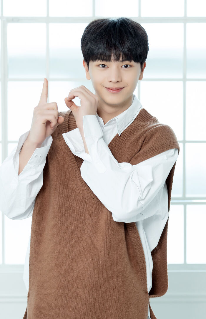 [Throwback] YOOK SUNGJAE of BTOB Marks 10 Years