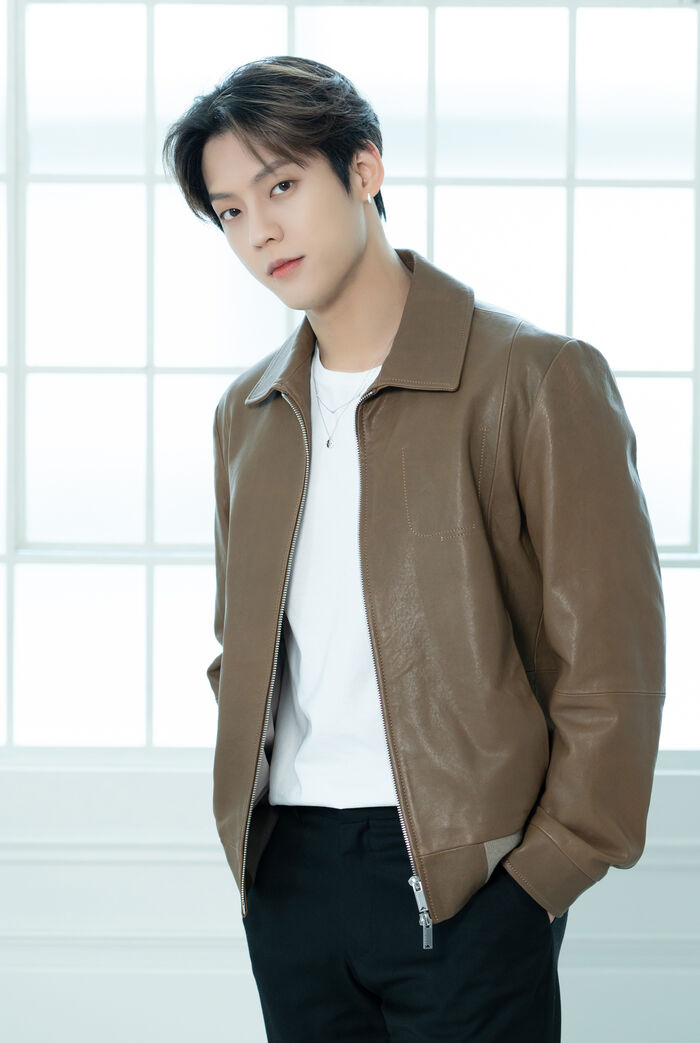 [Throwback] BTOB’s LEE MINHYUK Brings Major Charisma