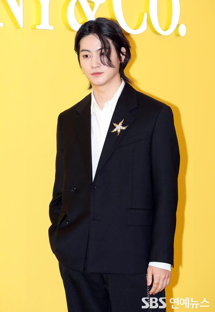 [Throwback] JAY B of GOT7 Serves Smoldering Looks