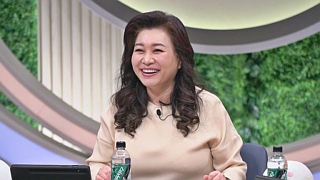 '써클하우스' 한가인 "내 외모 만족하지 않아&hellip;돌려 깎기 해야 한다"