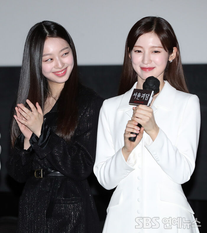 [Throwback] Lee Soomin and ARIN Serve Black-and-White Glam at ‘Urban Myths’ Screening