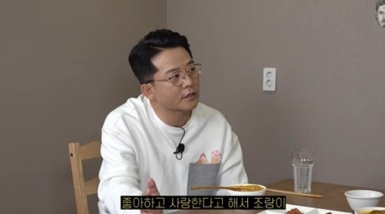 김준호 "이혼남 품은 미녀 개그우먼 김지민, '테레사 수녀'란 댓글 달려"