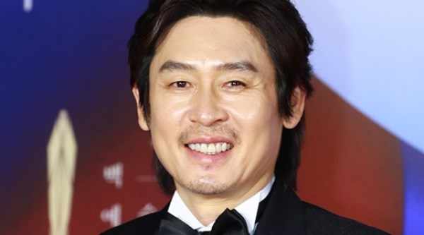 [E포토] 설경구, '백상에서 만나는 미소'