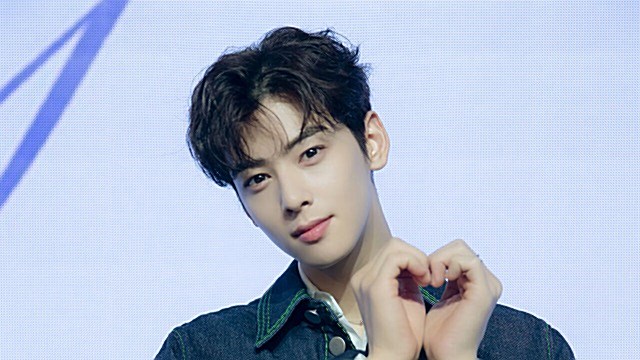 [E포토] 아스트로 차은우, '여전히 완벽한 조각 미남'
