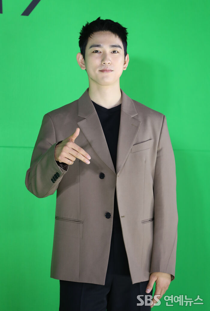 [Throwback] GOT7's PARK JINYOUNG Serves 'First Love' Heartthrob Vibes
