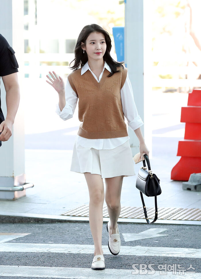 [Throwback] IU Heads to Cannes as an Actress