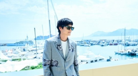 강동원 "이정재 선배가 감독 안 할 거냐고&hellip;제작에는 관심 있다"