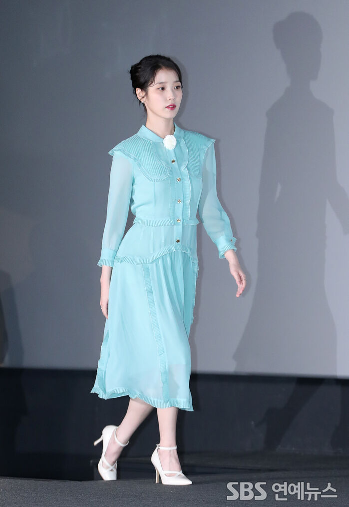 IU (Lee Ji-eun)