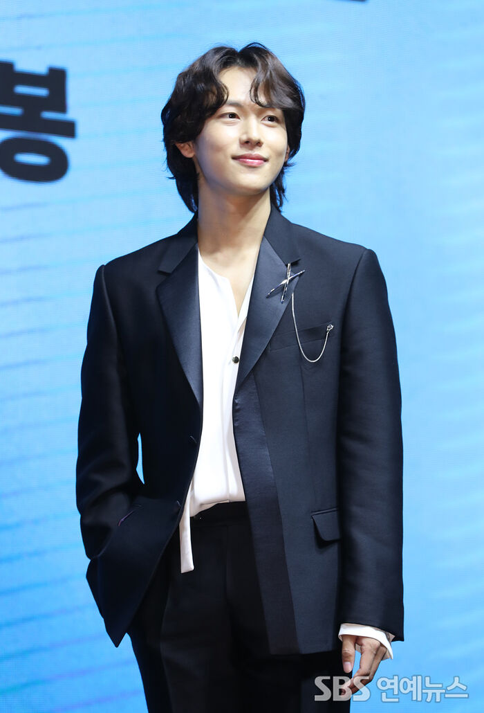 [Throwback] Yim Siwan Proves His Idol Looks Never Fade