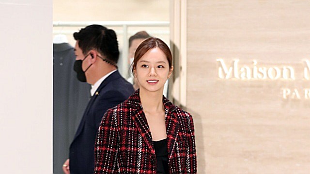 [E포토] 혜리, '상큼발랄 백화점 나들이'