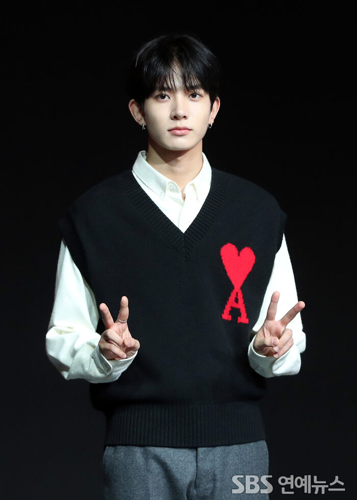 [Throwback] ENHYPEN's HEESEUNG Serves Charisma With a Cute Edge