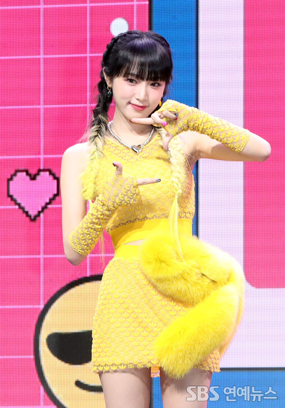 최예나