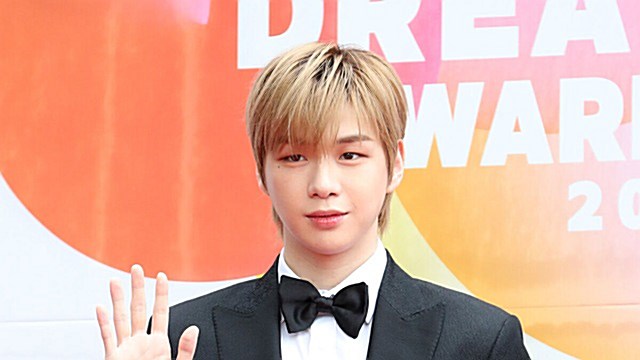 [E포토] 강다니엘, '멋진 턱시도 핏'