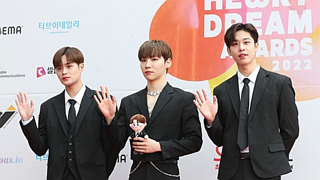 [E포토] AB6IX, '오늘은 세명만 왔어요'