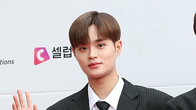 [E포토] AB6IX 이대휘, '손만 흔들어도 매력적'