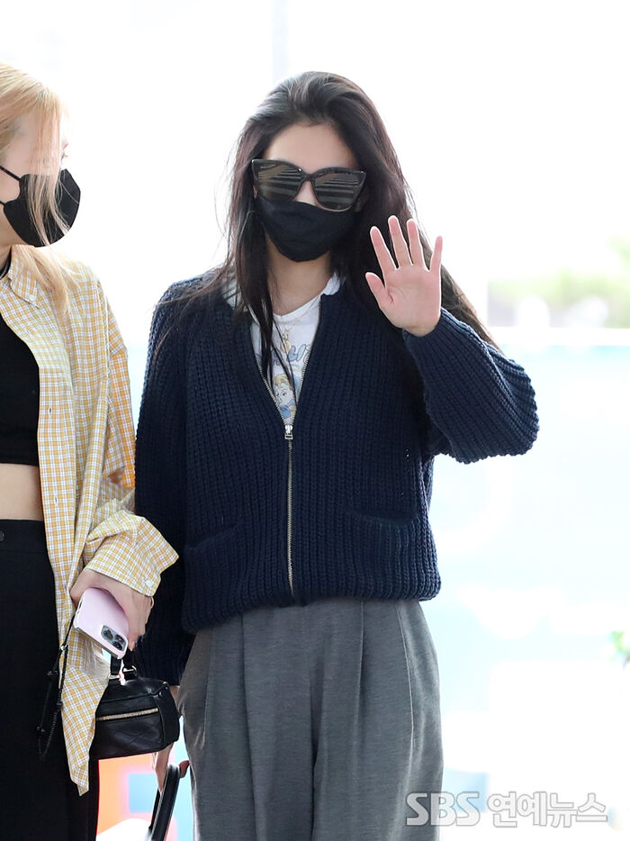 BLACKPINK's JENNIE at Incheon International Airport