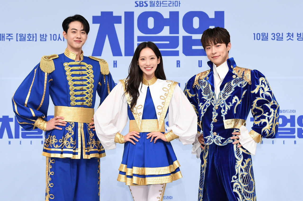 김현진 한지현 배인혁