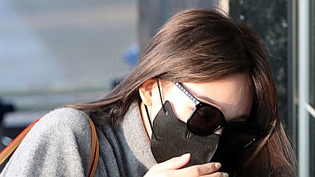 [E포토] 트와이스 나연, '선글라스로 가려도 예쁨'