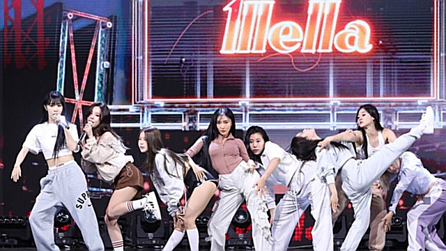 [E포토] 마마무, '완전체로 더 빛나는 퍼포먼스'