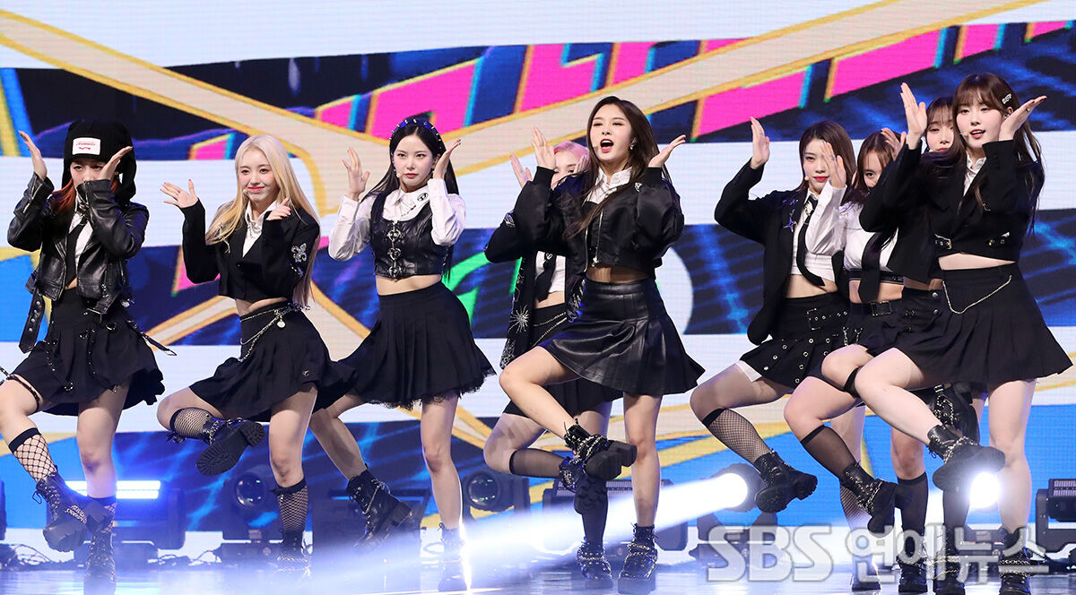 [E포토] 케플러, '9명의 걸스 히어로'