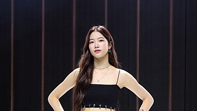[Throwback] LE SSERAFIM's KAZUHA Shines as a 4th-Gen Visual Icon