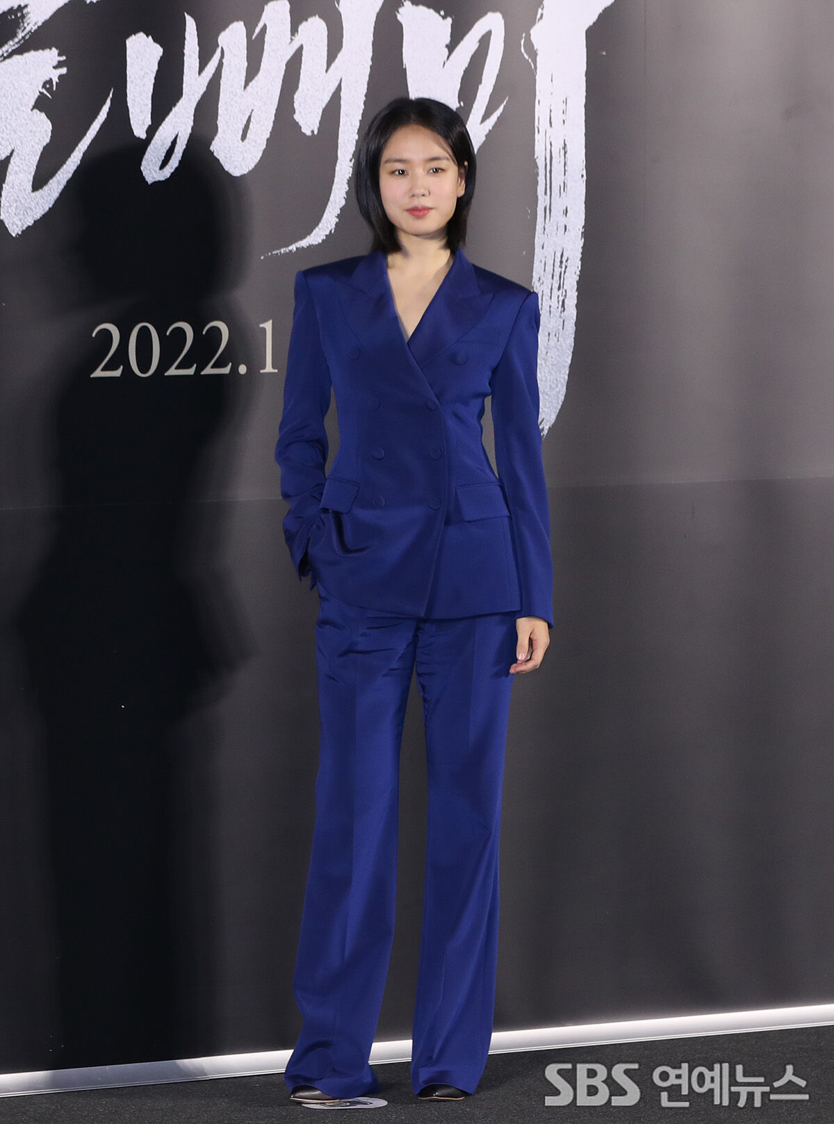 [E포토] 안은진, '블루로 도도 시크한 분위기'