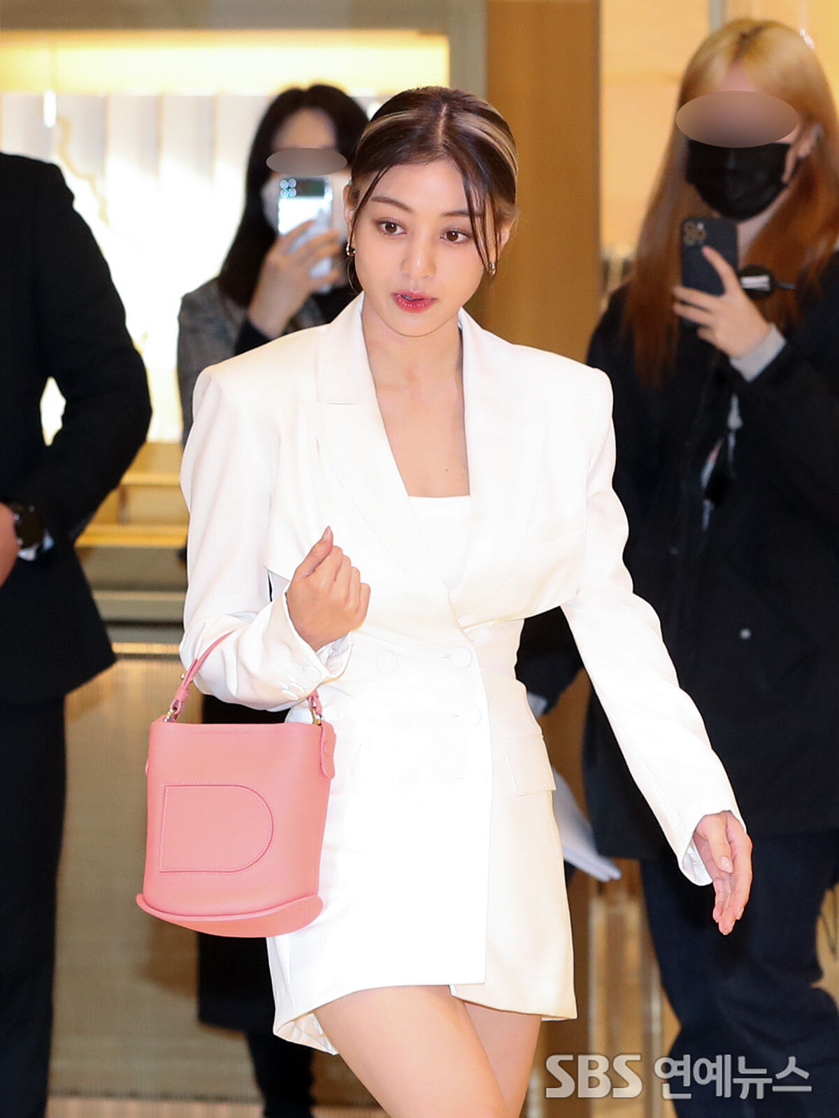 JIHYO