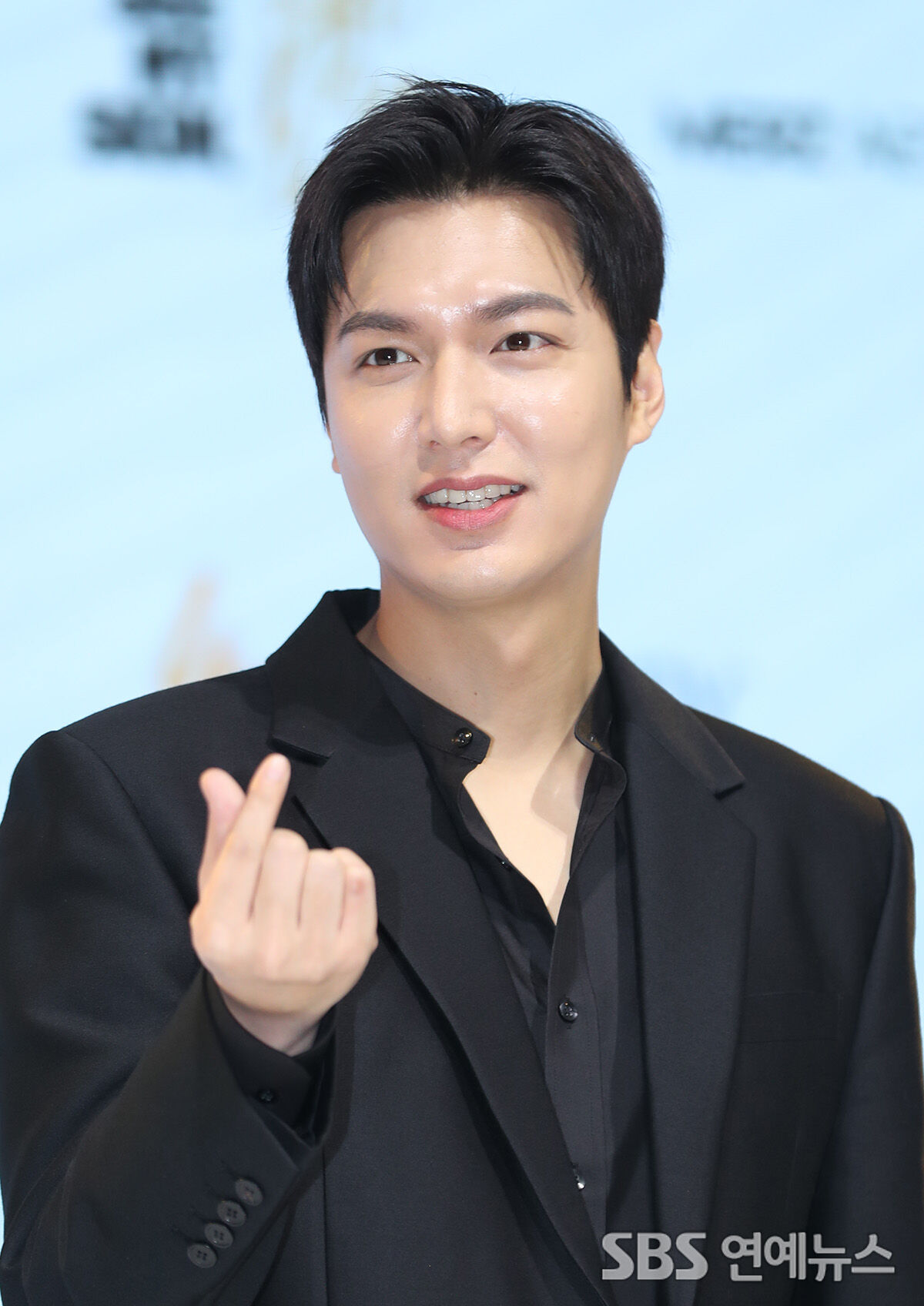 이민호