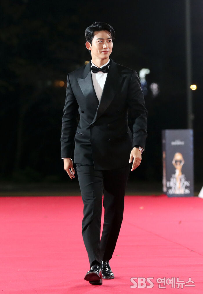 Taecyeon