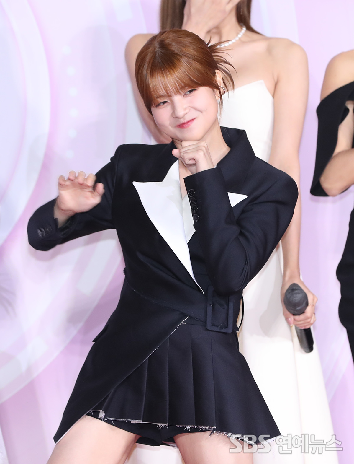 [E포토] 서기, '귀여운 미모에 파워풀한 댄스'
