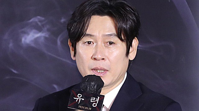 [E포토] 설경구, '영화 유령, 일본 경찰로 인사드립니다'