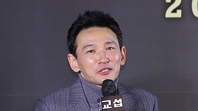 [E포토] '교섭' 황정민, '마약상에서 외교관으로'